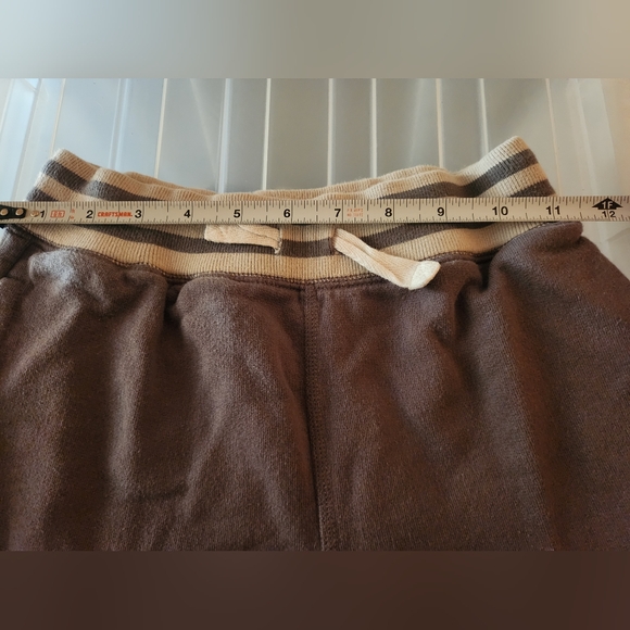 Hanna Andersson sweatpants (8) - Picture 5 of 7